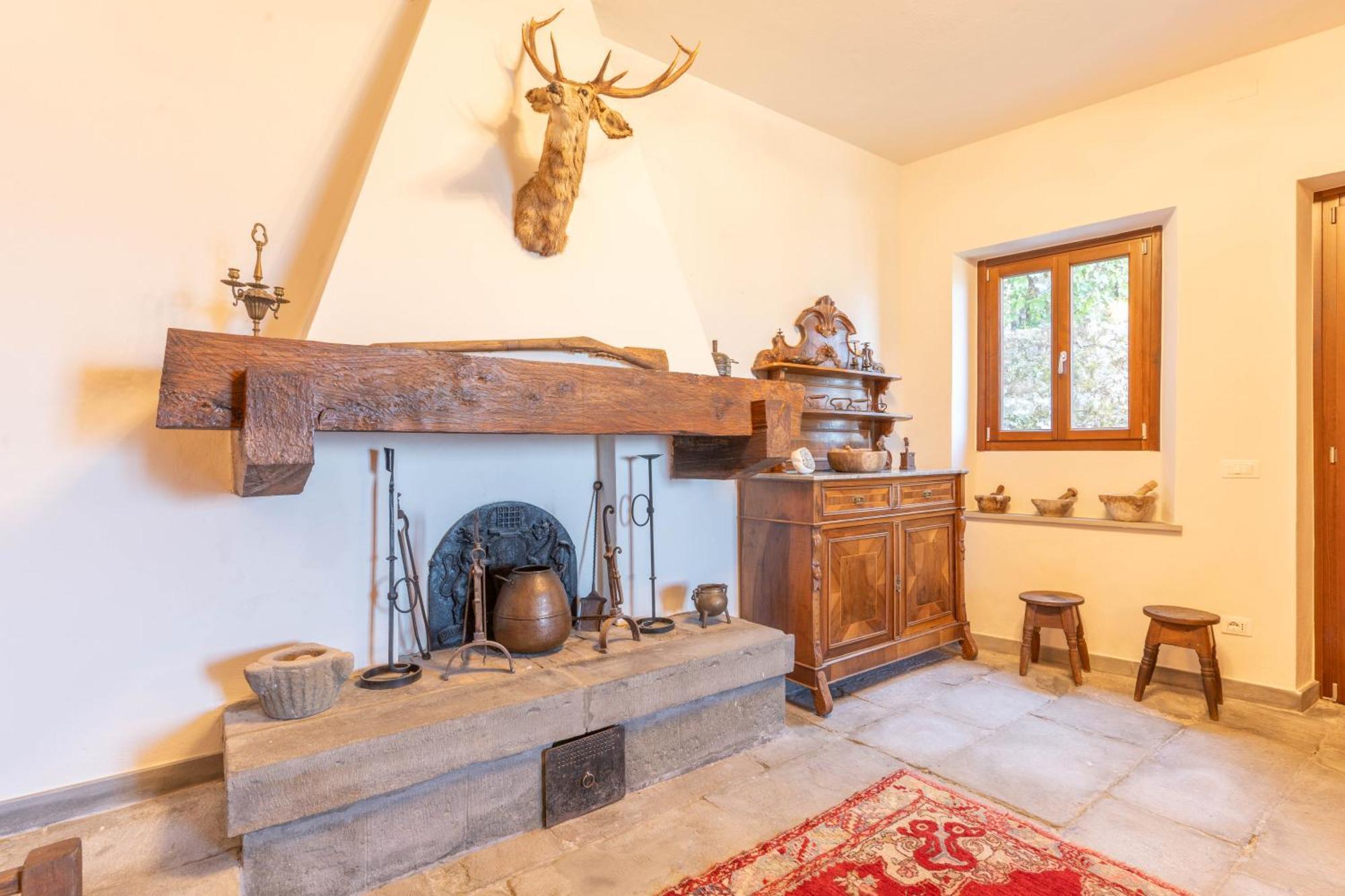 Loris - History & Luxury * Pieve Fosciana
