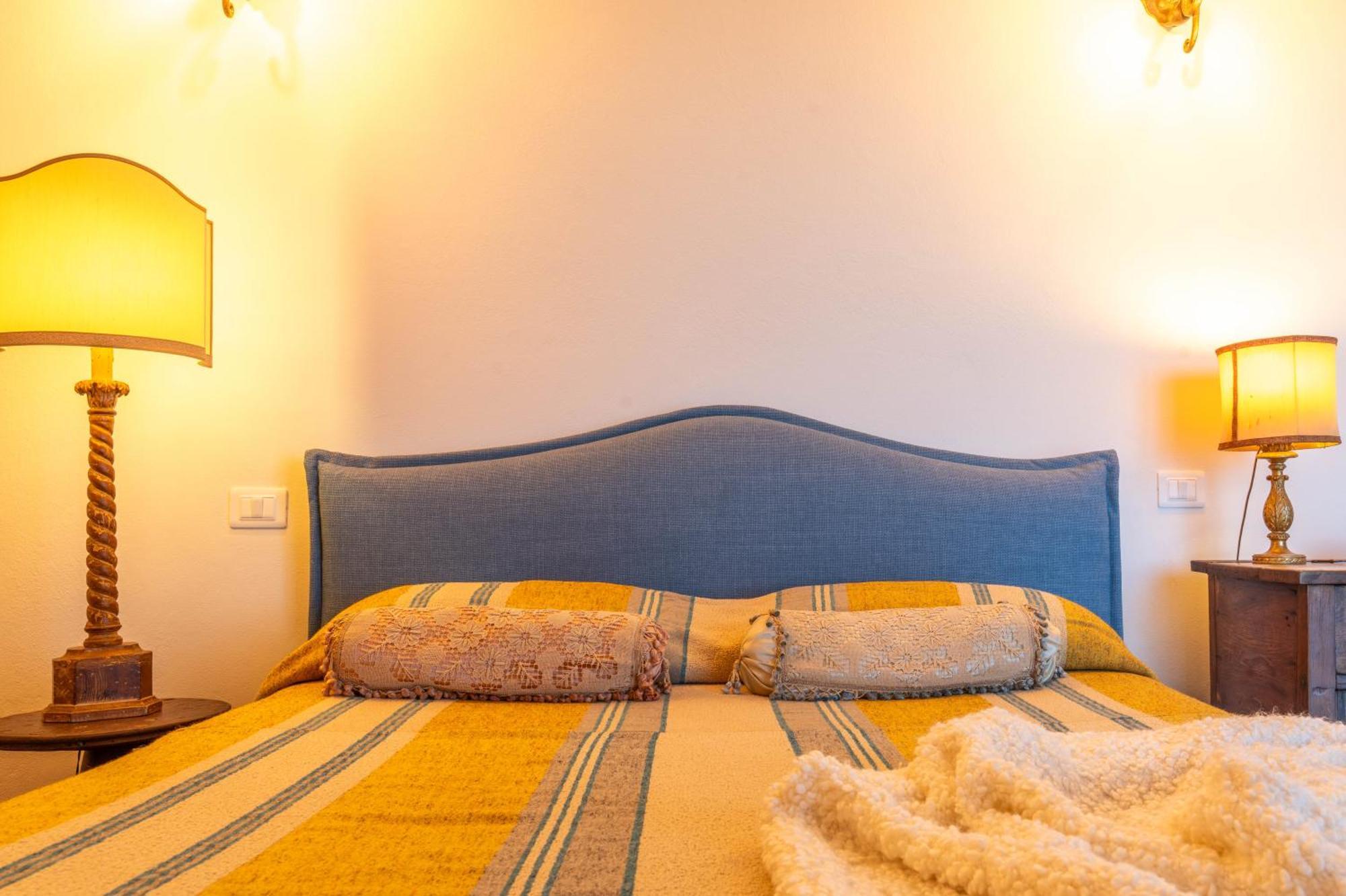 Villa Loris - History & Luxury *