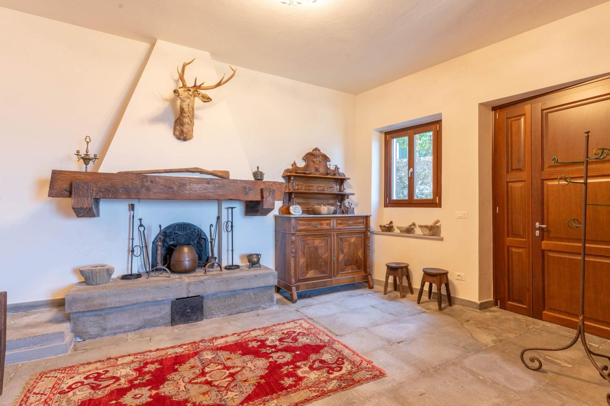 Loris - History & Luxury Pieve Fosciana
